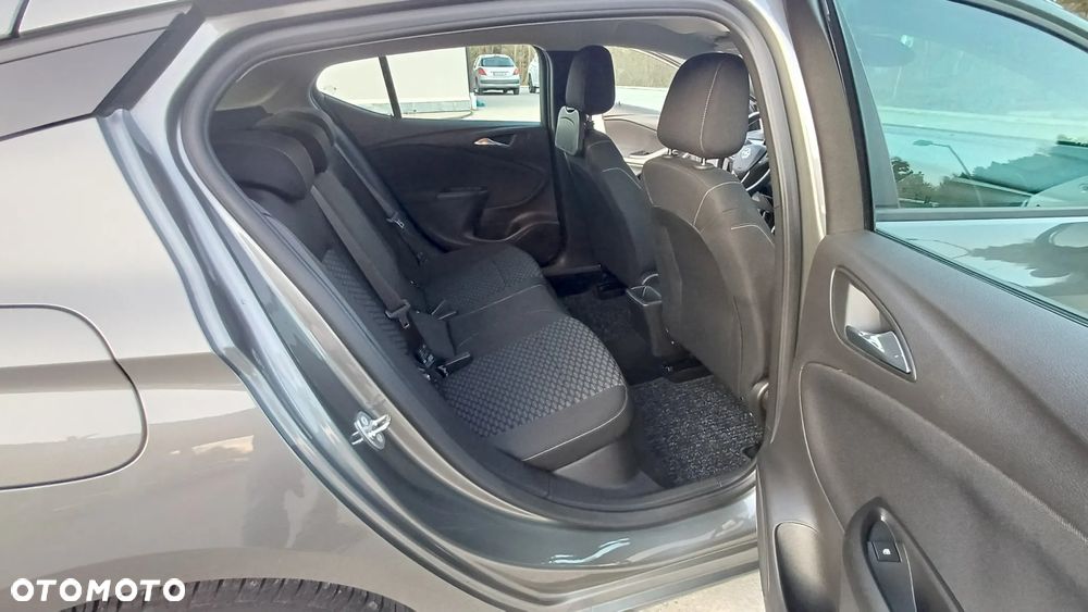 Opel Astra 1.6 D (CDTI) Start/Stop Innovation - 18