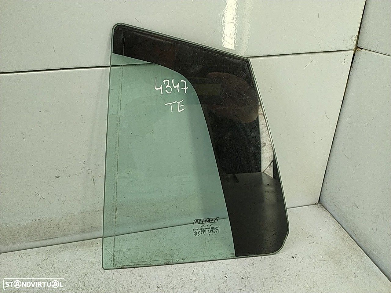 Vidro Porta Tras Esquerda Fiat Bravo Ii (198_) - 1