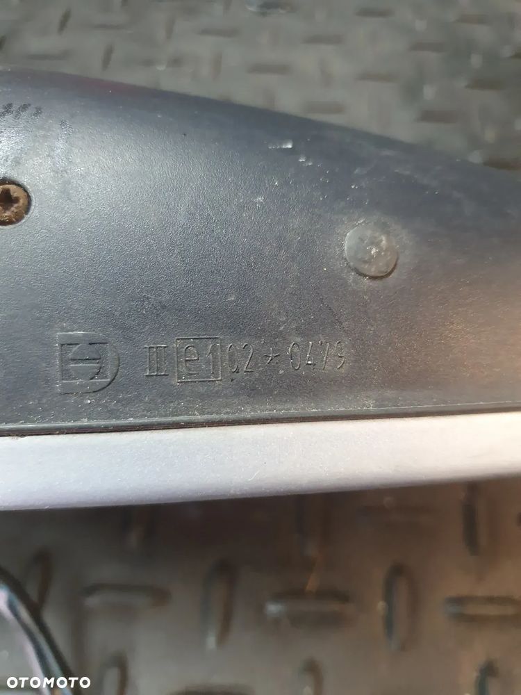 VW PASSAT B5 LUSTERKO LEWE ELEKTRYCZNE 5PIN SREBRNE WPADAJACE W NIEBIESKI - 4