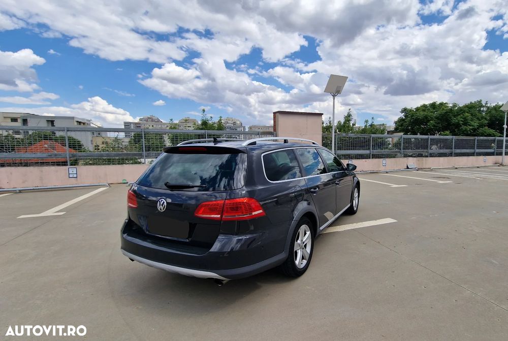 Volkswagen Passat Alltrack 2.0 TDI BMT 4Motion - 5
