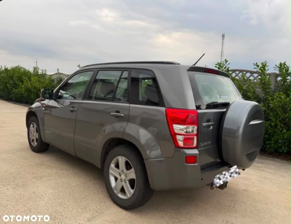 Suzuki Grand Vitara 1.9 DDiS - 3