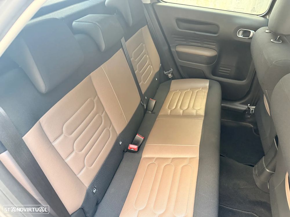 Citroën C4 Cactus 1.2 PureTech Shine - 27