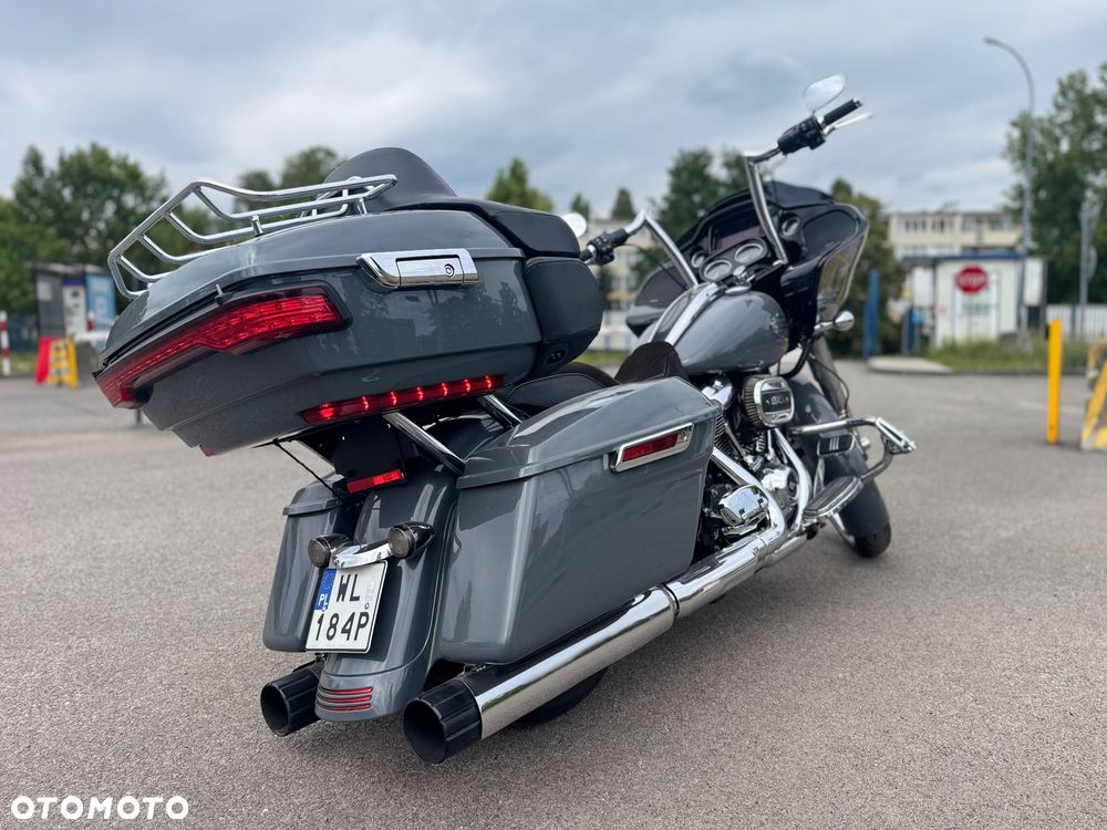Harley-Davidson Touring Road Glide - 14