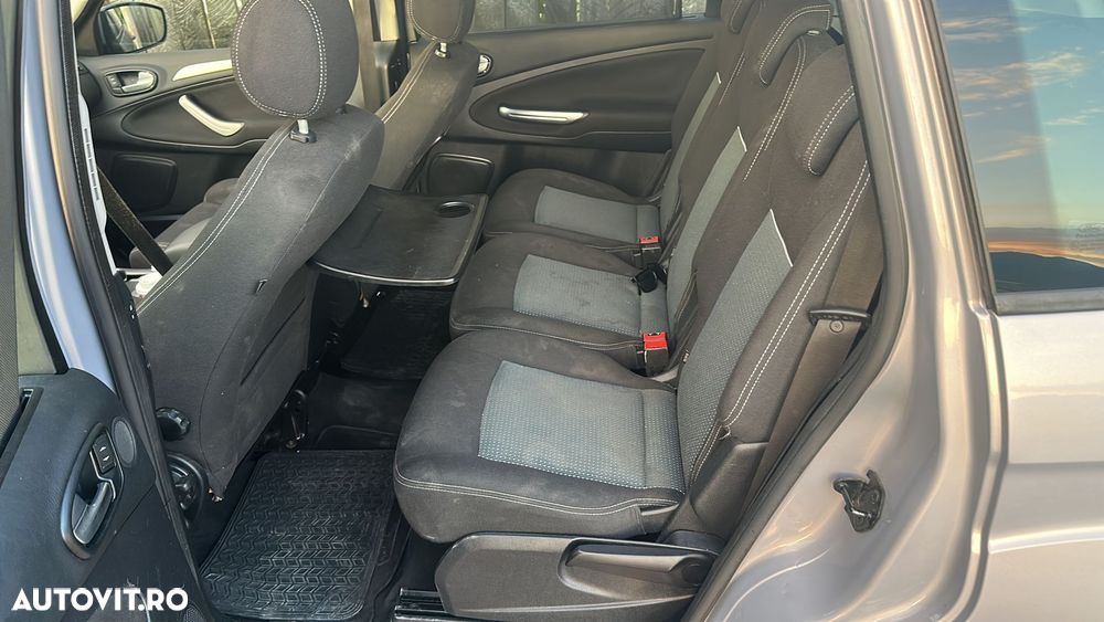 FORD S-MAX 2011 — imagine 9