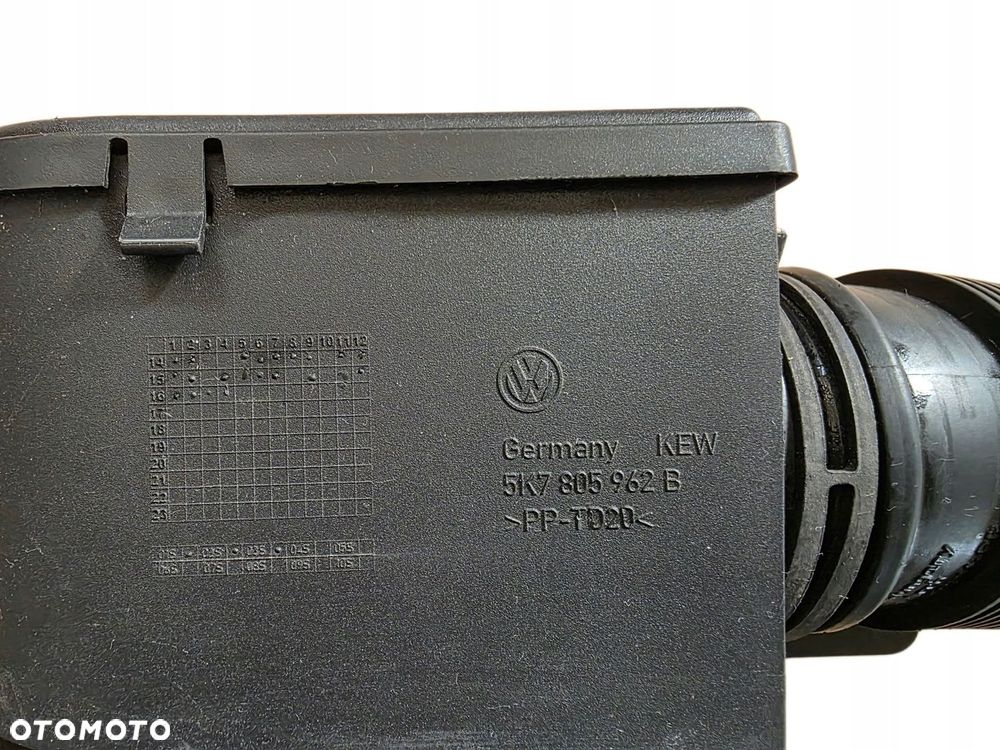 WLOT KIEROWNICA POWIETRZA SKODA YETI VW CC JETTA 5K7805962B - 4