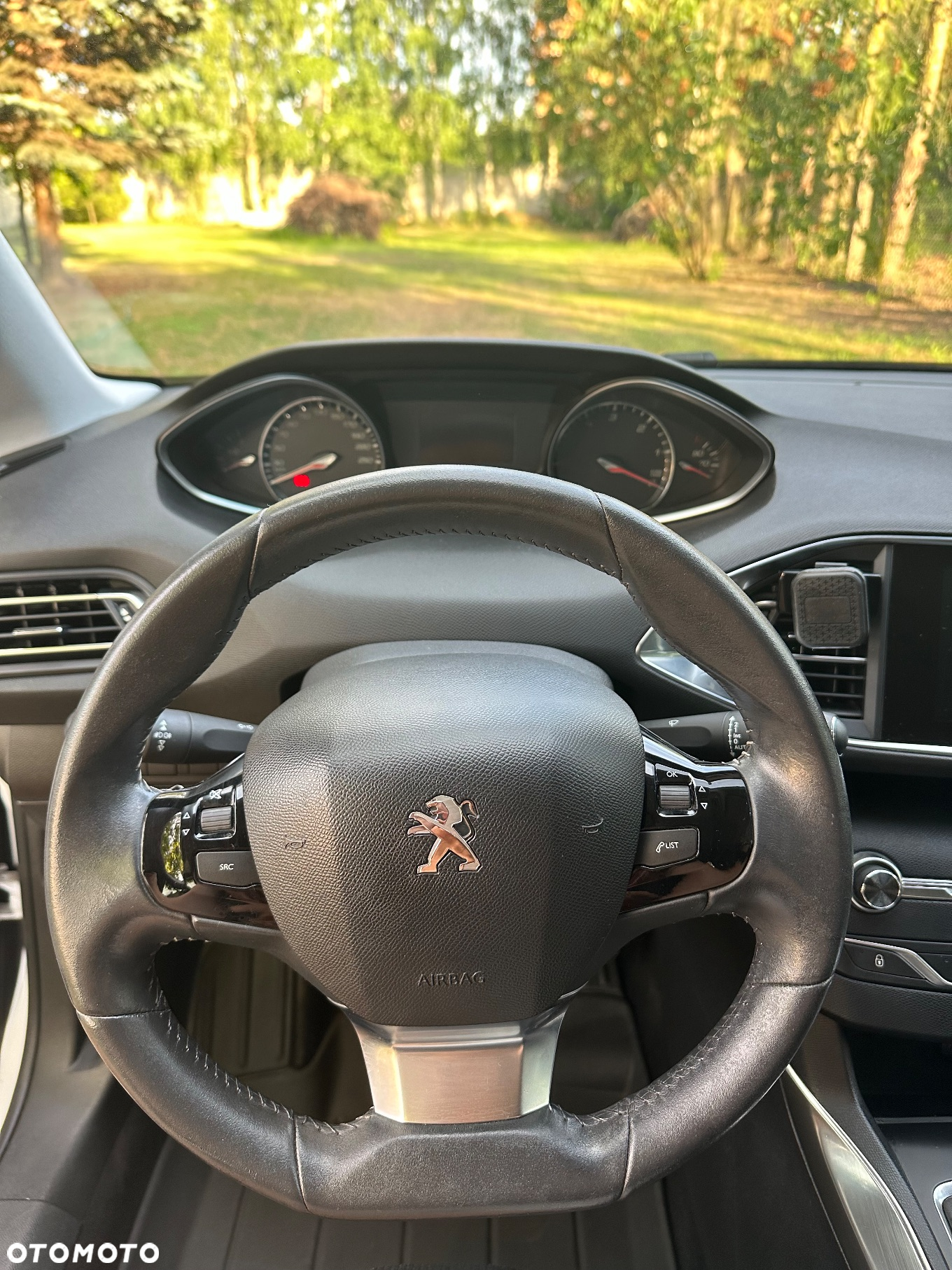 Peugeot 308 1.6 e-HDi Allure S&S - 13