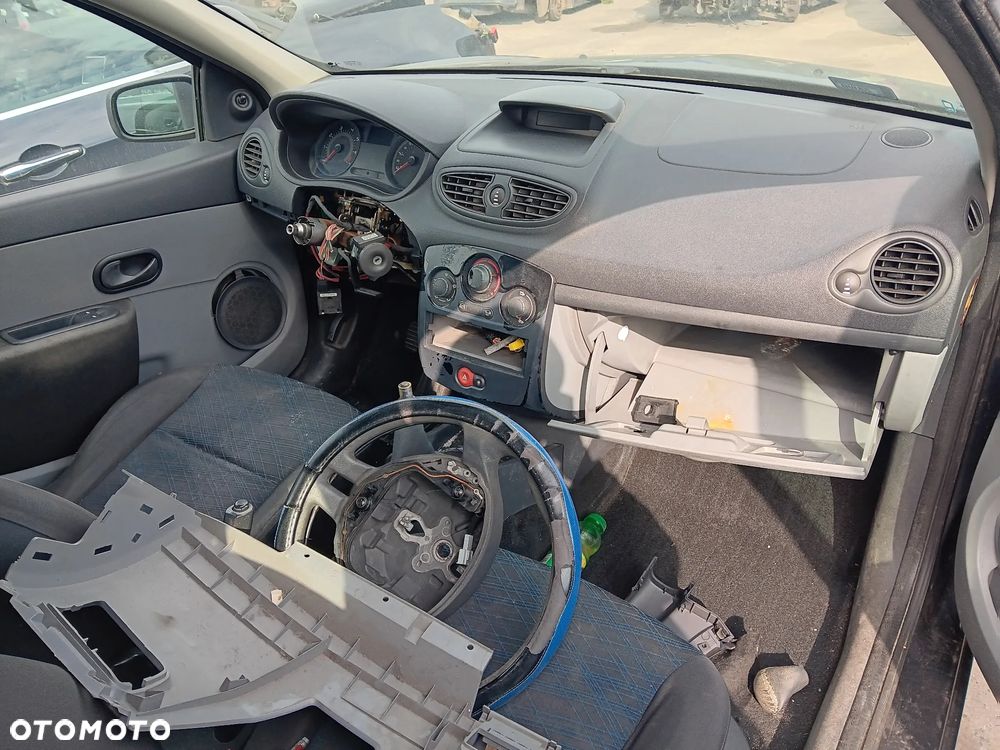 A007 / RENAULT CLIO III / NA CZĘŚCI - 7