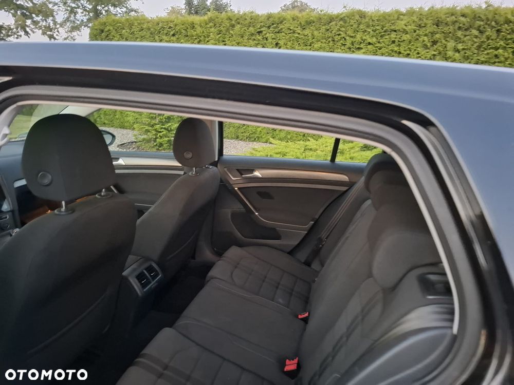 Volkswagen Golf - 7