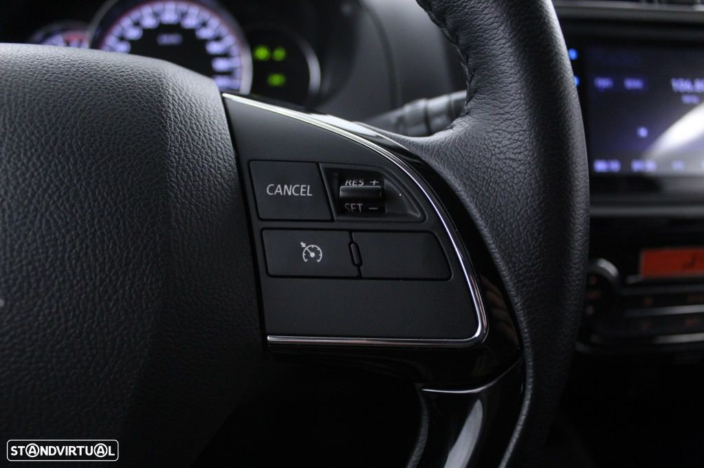 Mitsubishi Space Star 1.2 Connect Edition - 23