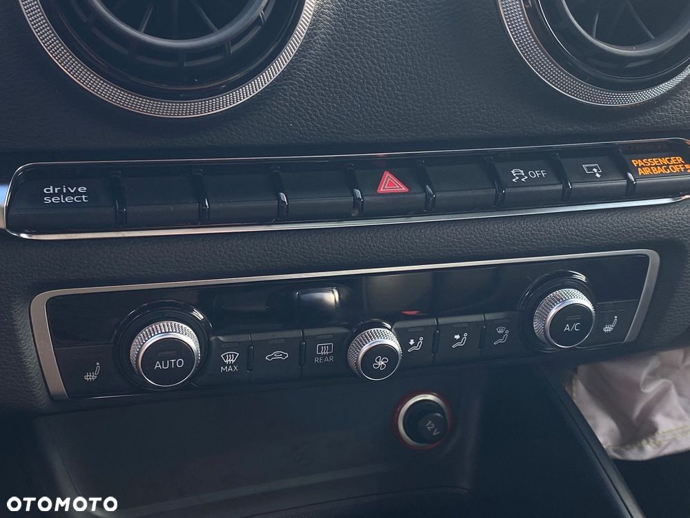 Audi S3 2.0 TFSI Quattro S tronic - 23