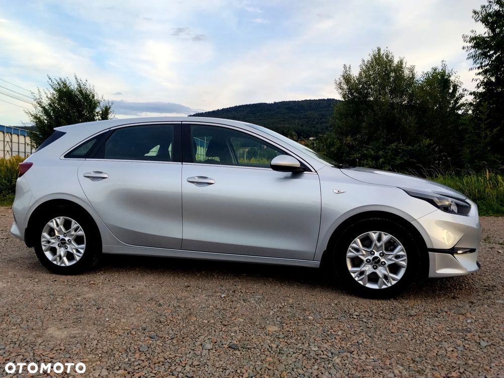 Kia Ceed 1.5 T-GDI M - 1