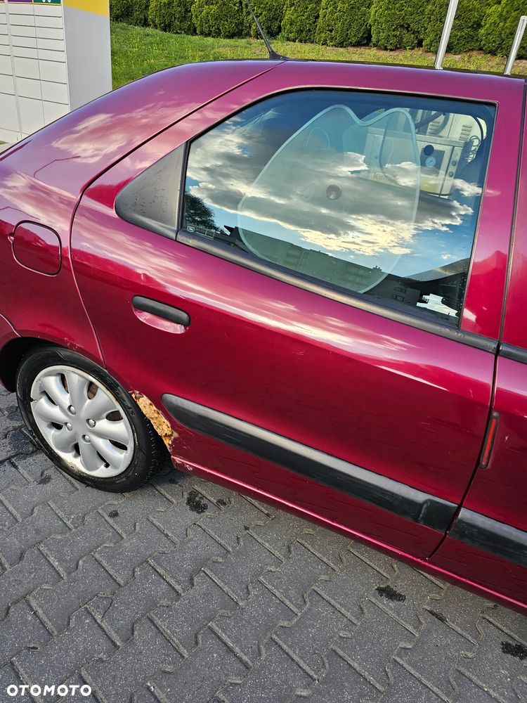 Citroën Xsara 1.6i SX - 18