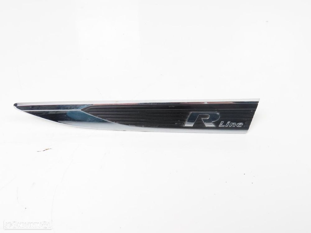 Emblema R. LINE/ Guarda Lamas Frente Usado / Original VW Polo VI (AW1, BZ1) 2G08...
