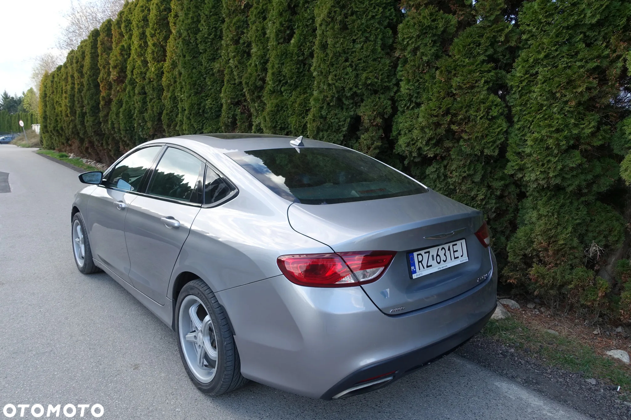 Chrysler 200 - 8