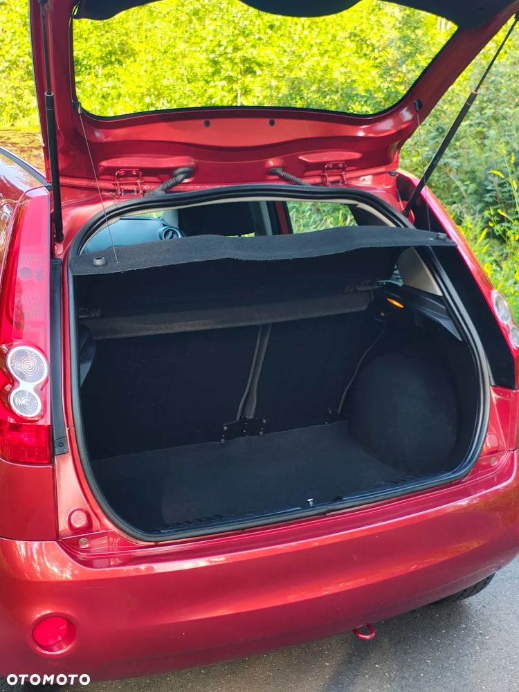 Ford Fiesta - 22