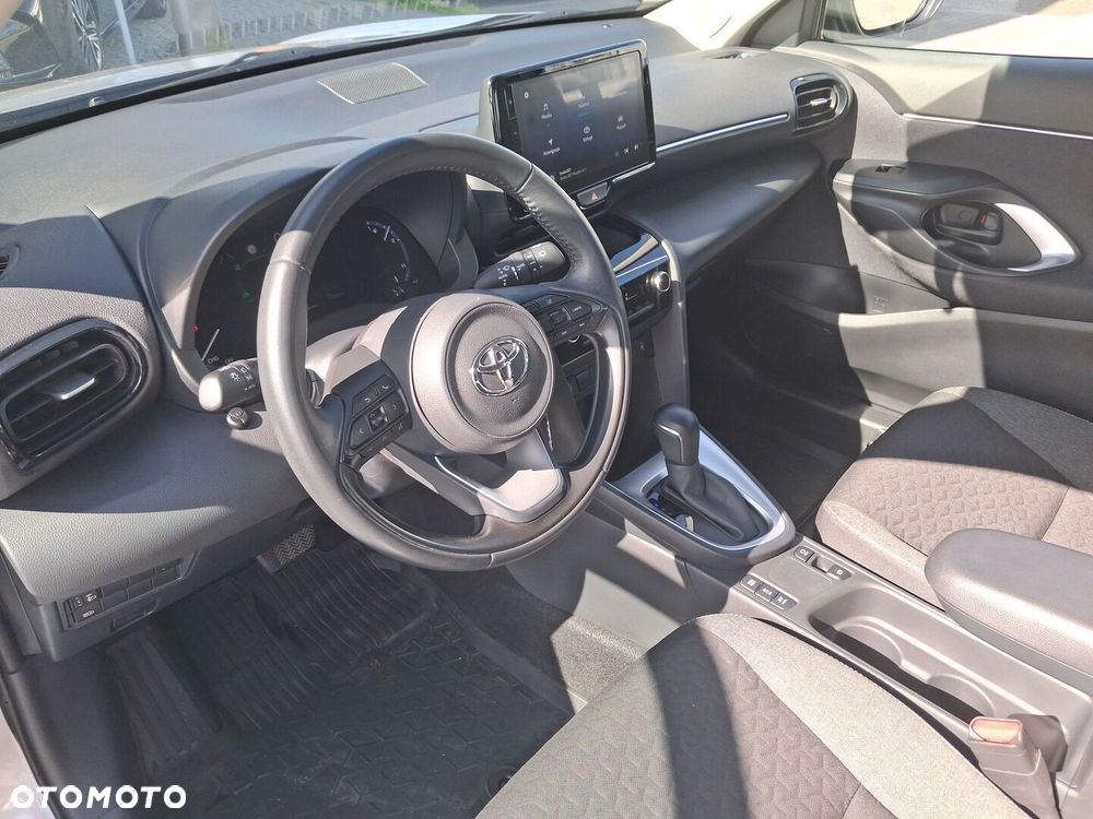 Toyota Yaris Cross Hybrid 1.5 Comfort - 19