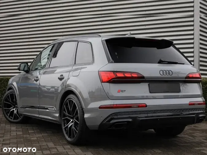 Audi Q7 - 3
