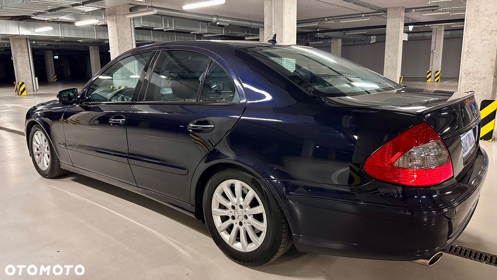 Mercedes-Benz E-Class 2007 photo 3