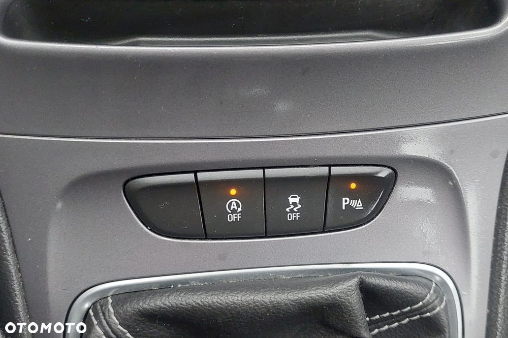 Opel Astra 1.0 Turbo Start/Stop Selection - 24