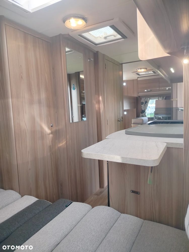 SWIFT Challenger 590 - 35