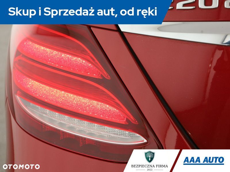 Mercedes-Benz Klasa E - 25