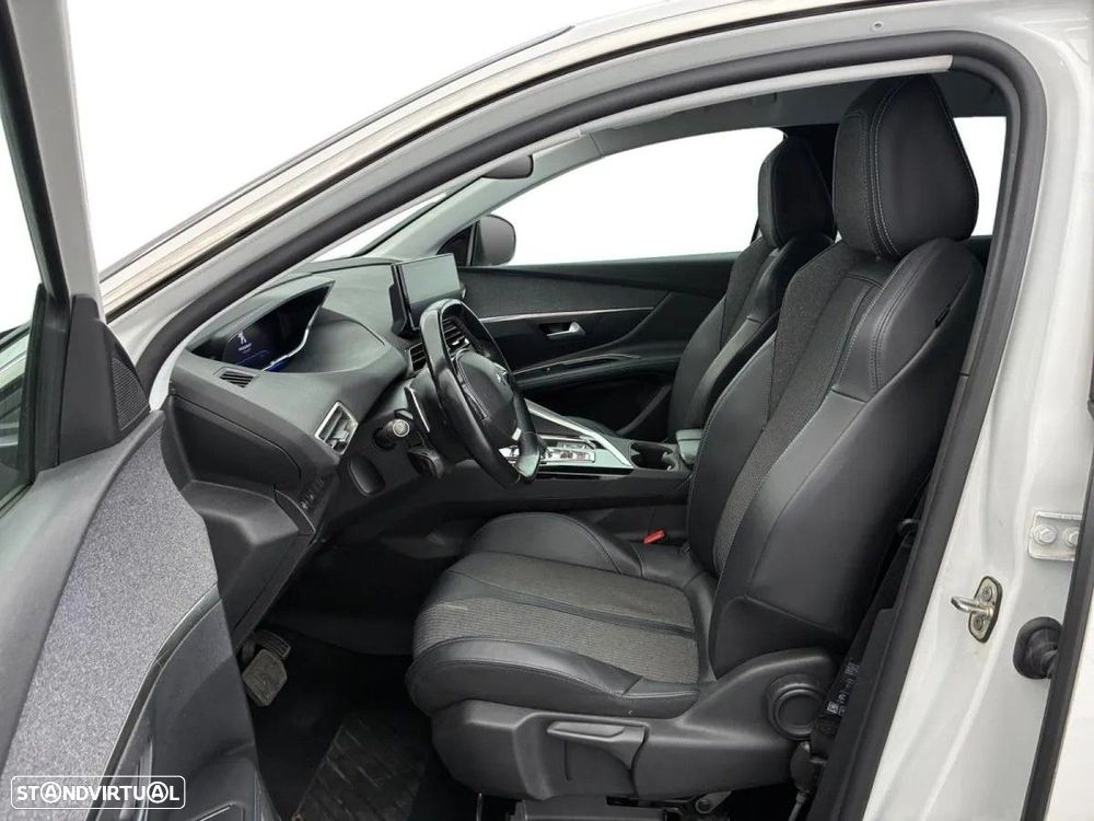Peugeot 3008 PureTech 130 Stop & Start GPF EAT8 Allure Pack - 5