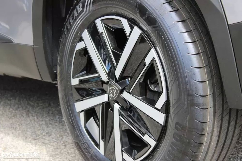 Peugeot 2008 1.2 PureTech Allure Pack - 27