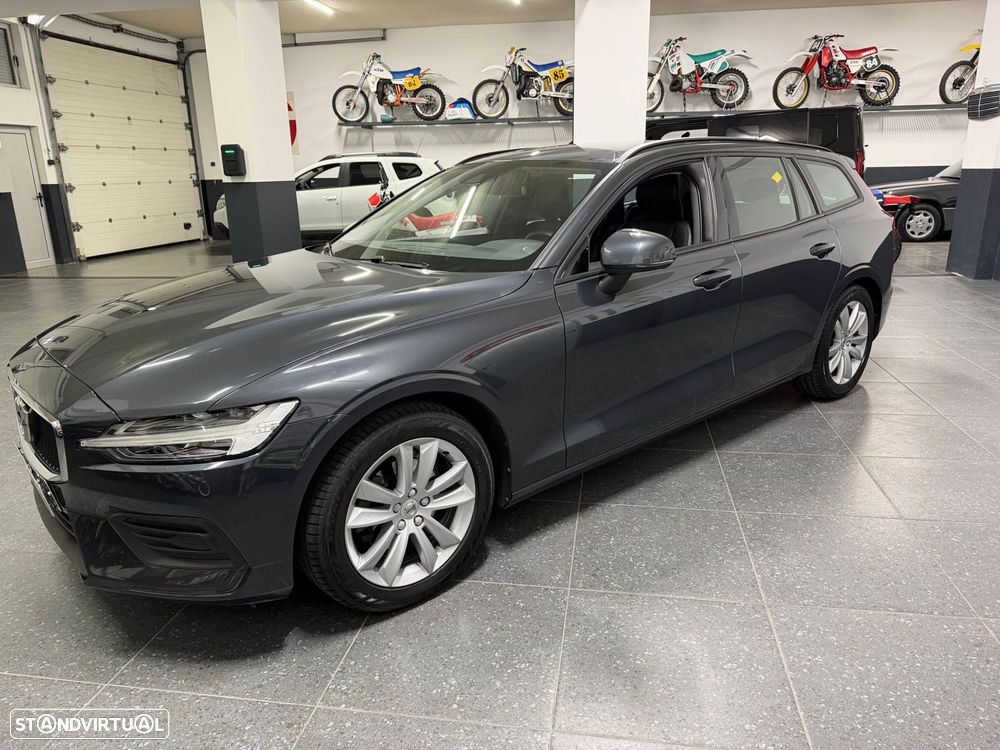 Volvo V60 2.0 D3 Momentum - 23