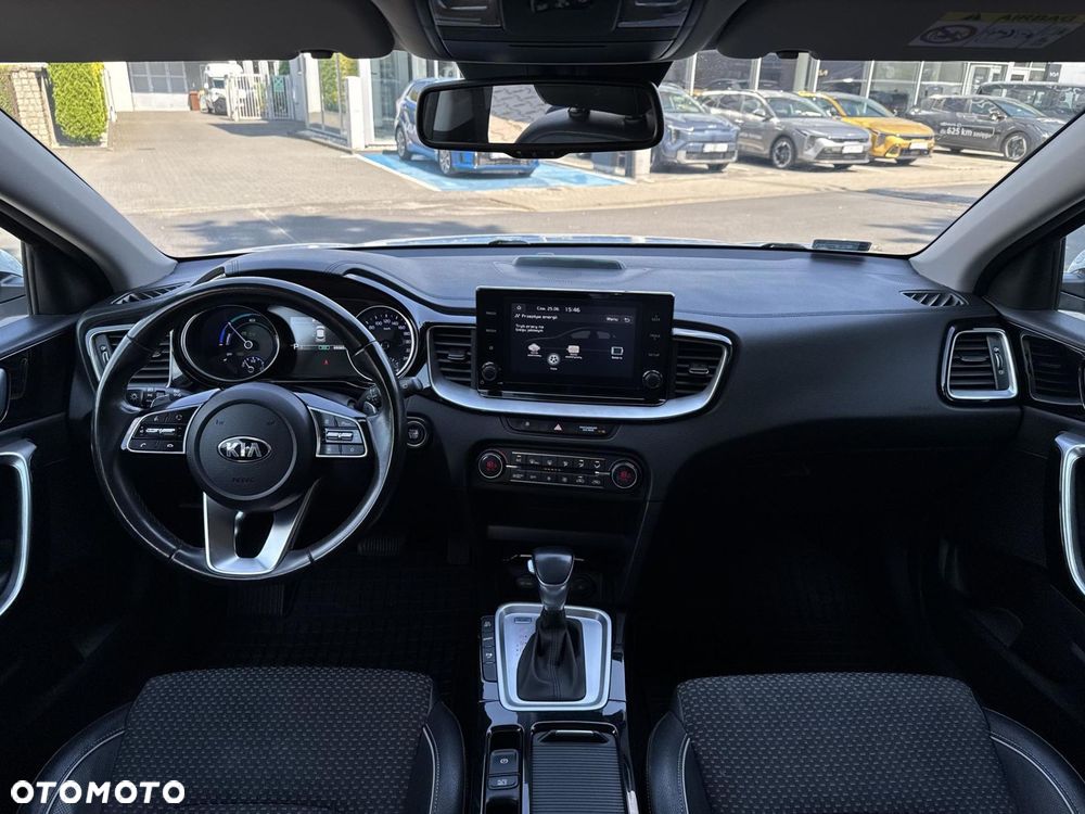 Kia XCeed 1.6 GDI PHEV L DCT - 28
