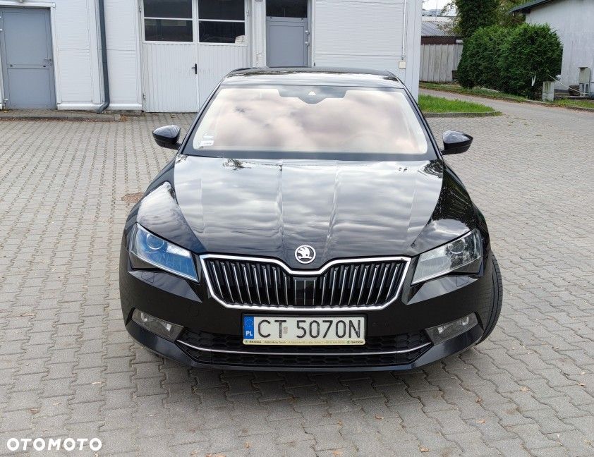Skoda Superb 2.0 TSI Style DSG - 2