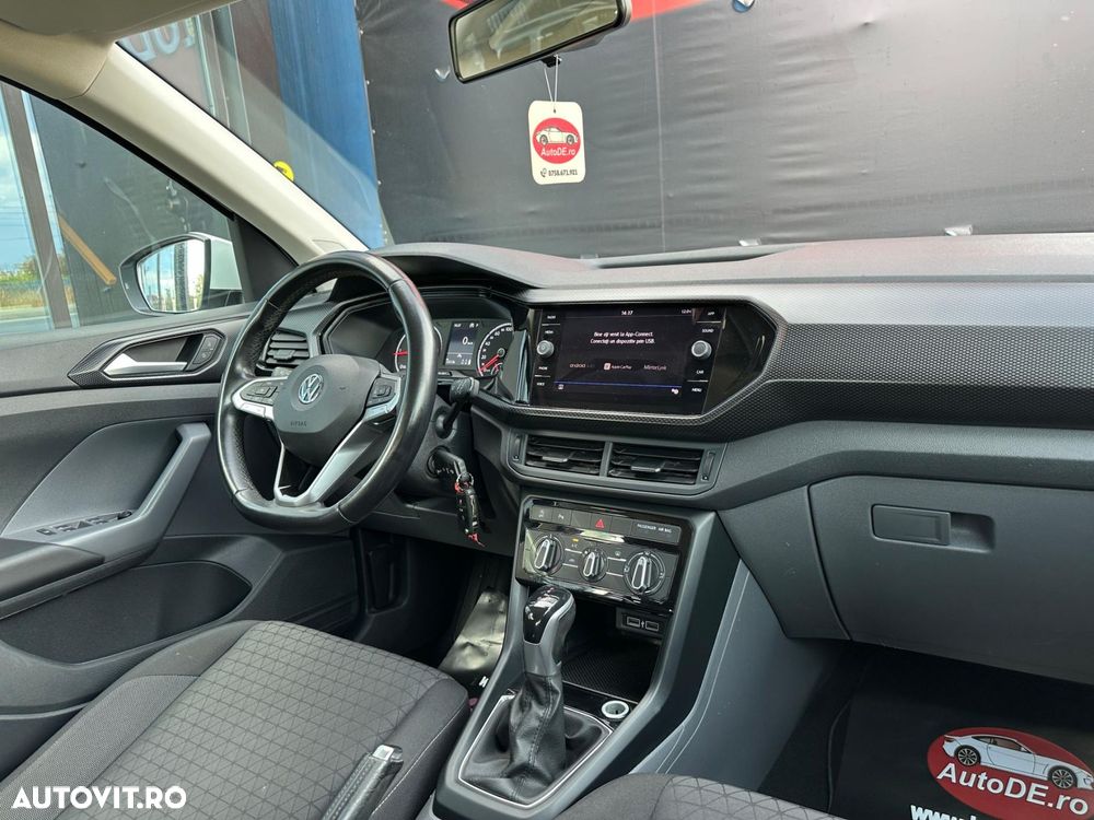 Volkswagen T-Cross - 9