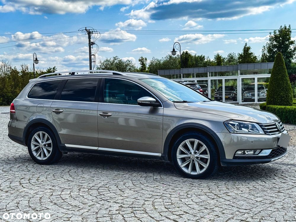 Volkswagen Passat Alltrack 2.0 TDI 4Mot DSG - 9