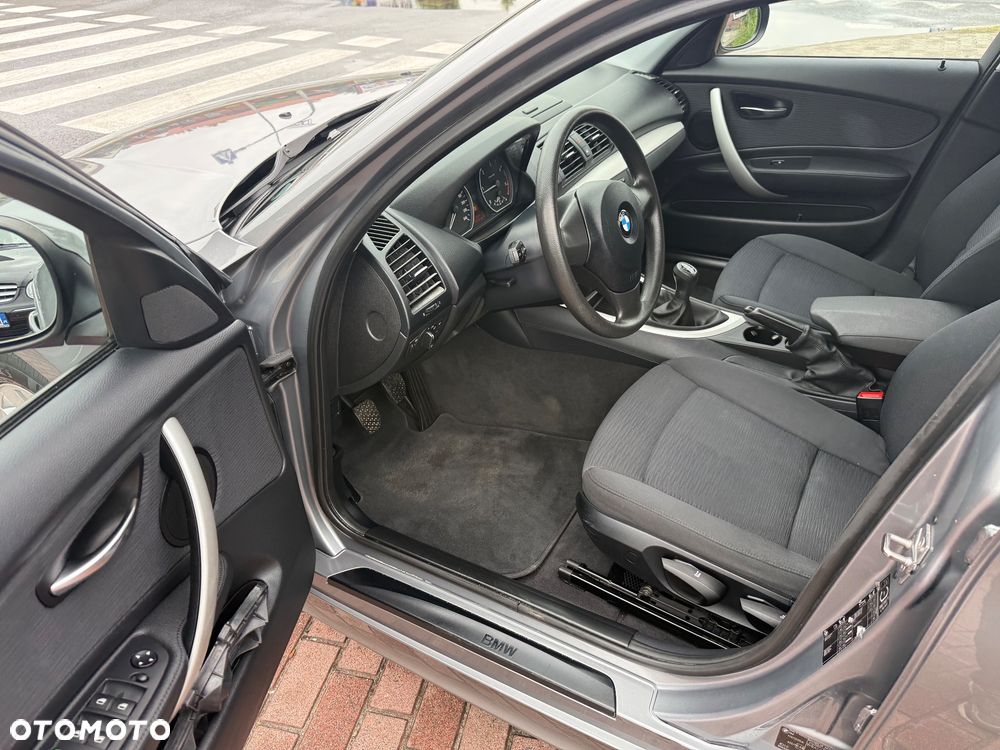 BMW Seria 1 116d DPF Edition Sport - 10