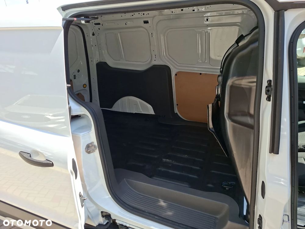 Ford Connect - 18