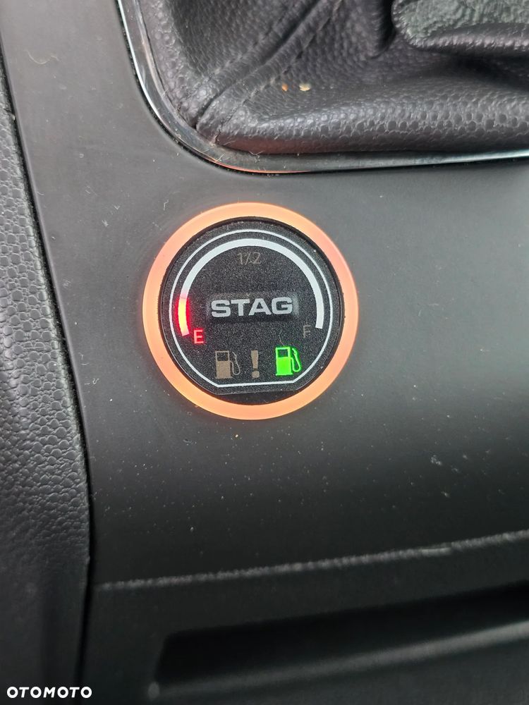 Opel Zafira 1.8 Cosmo - 20