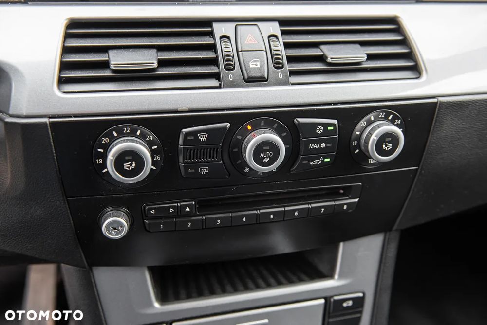 BMW Seria 5 - 24