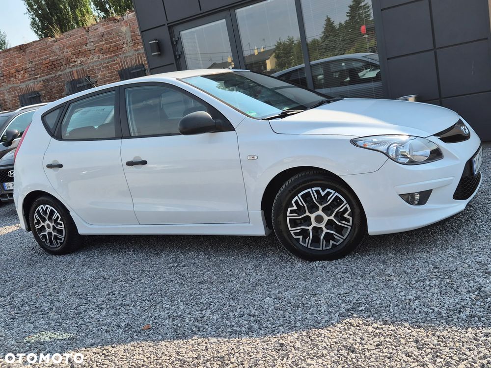 Hyundai i30 1.4 Blue Comfort - 17