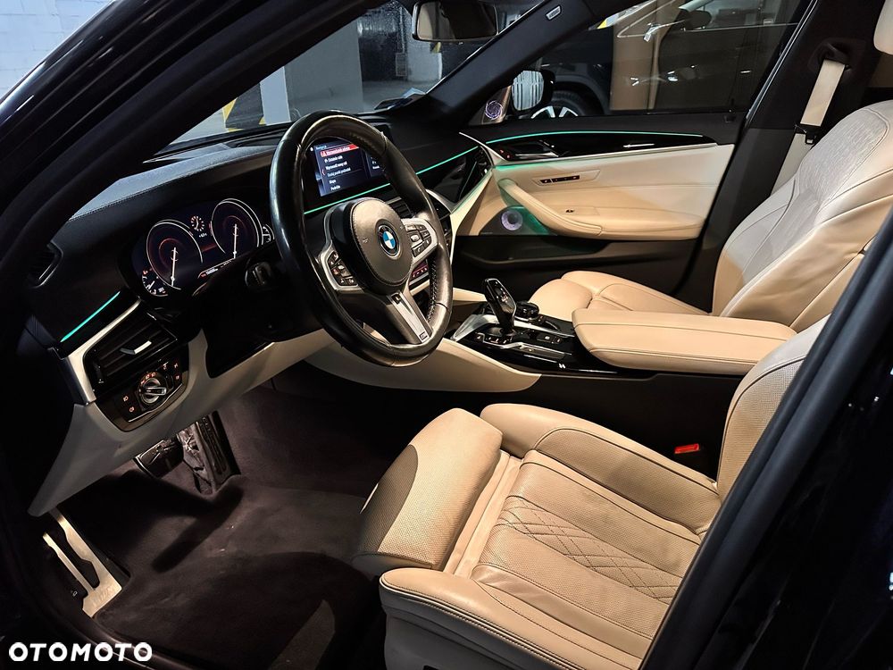 BMW Seria 5 540i xDrive M Sport sport - 2