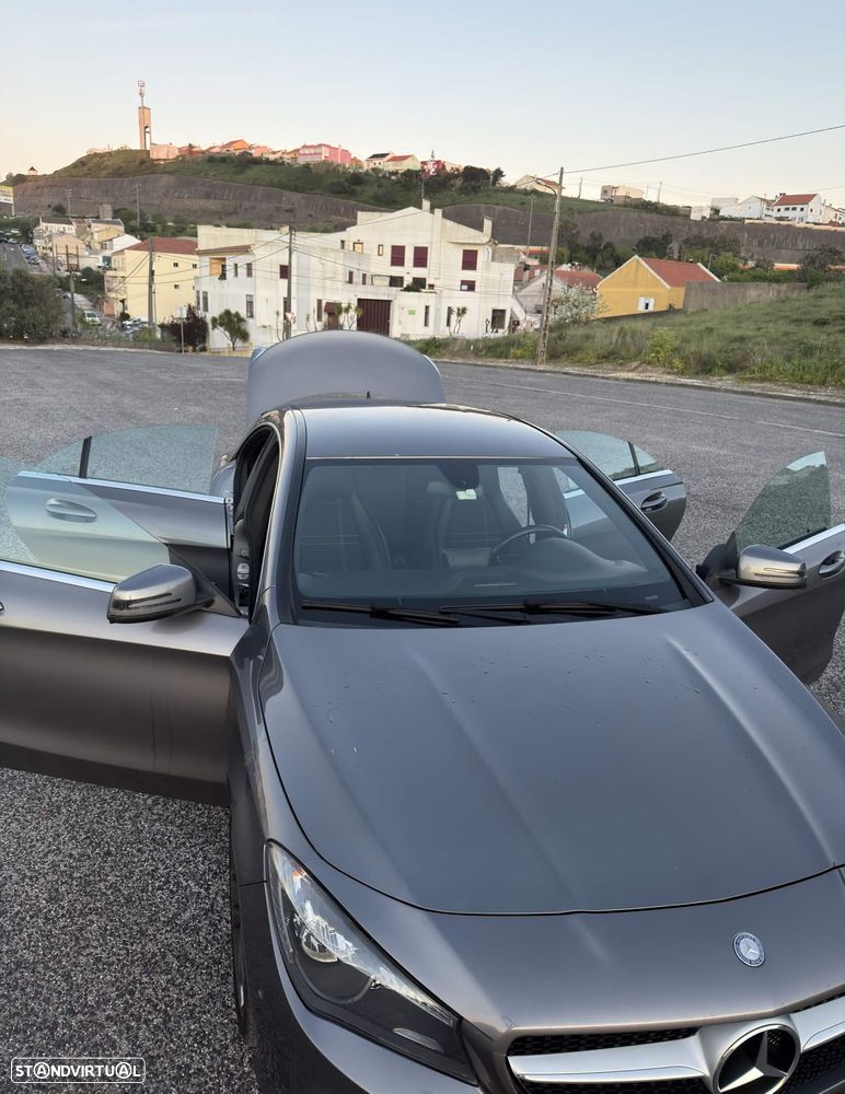 Mercedes-Benz CLA 180 d Shooting Brake Urban - 14