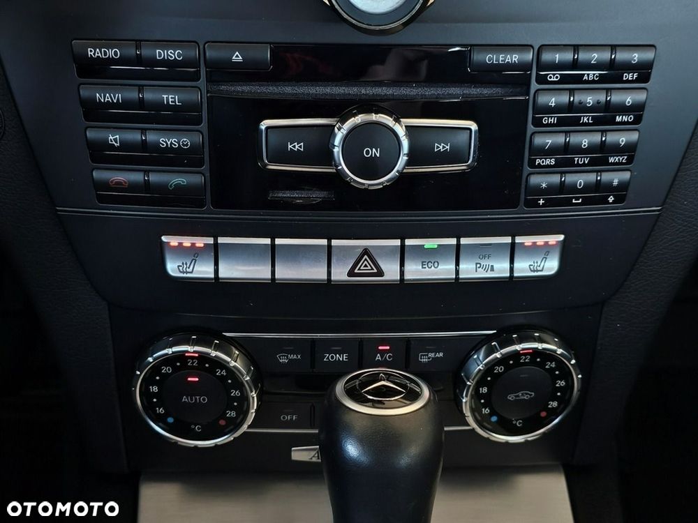 Mercedes-Benz Klasa C - 21