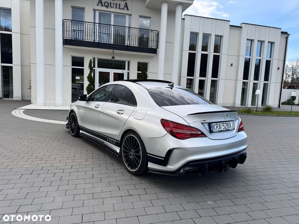 Mercedes-Benz CLA AMG 45 4-Matic - 10