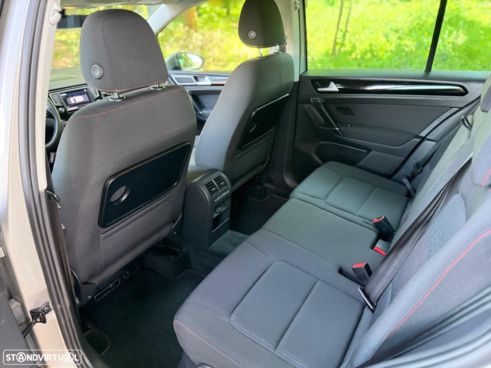 VW Golf Sportsvan - 36