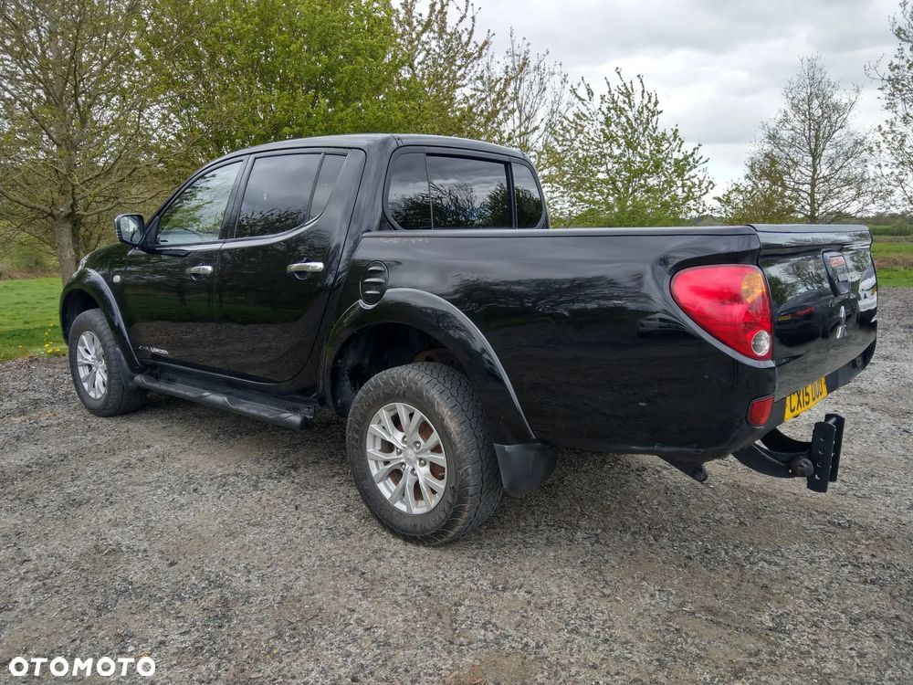 Mitsubishi L200 - 9