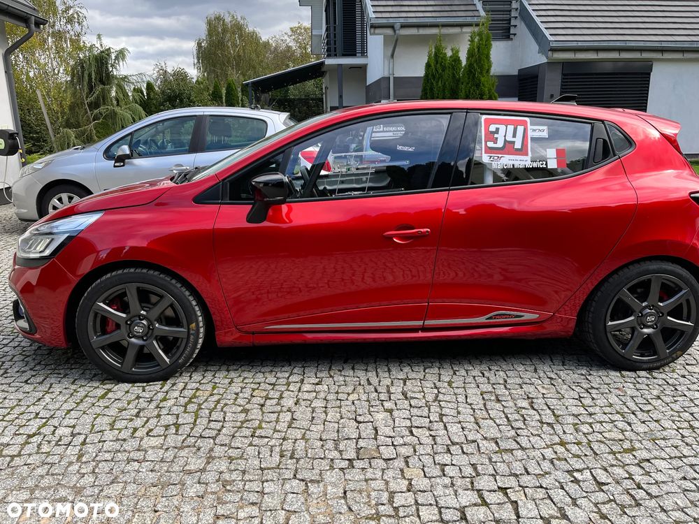 Renault Clio - 1