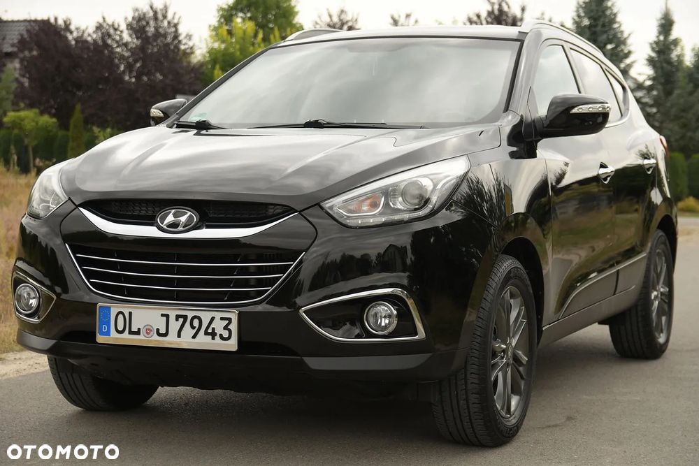 Hyundai ix35 2.0 CRDi 4WD Automatik Fifa World Cup Gold Edition - 3