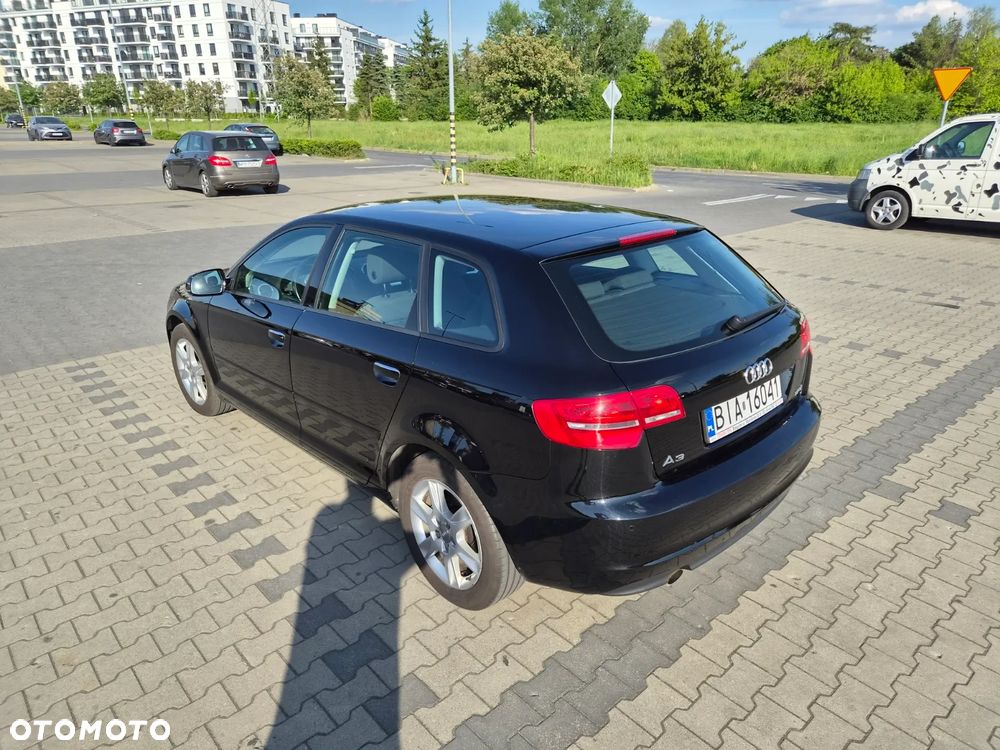Audi A3 Sportback 1.2 TFSI Attraction - 7