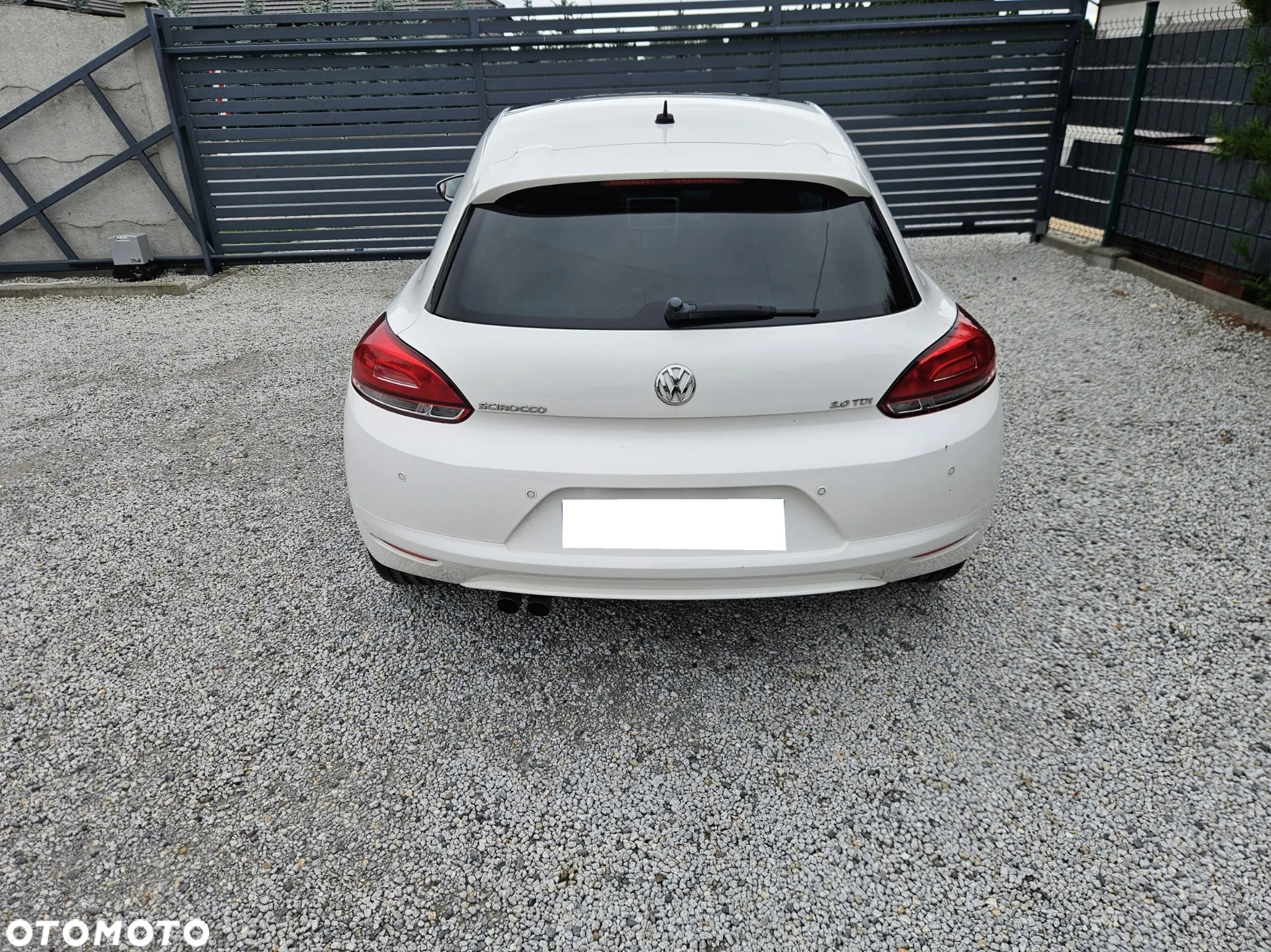 Volkswagen Scirocco 2.0 TDI Blue Motion Technologie Life - 13
