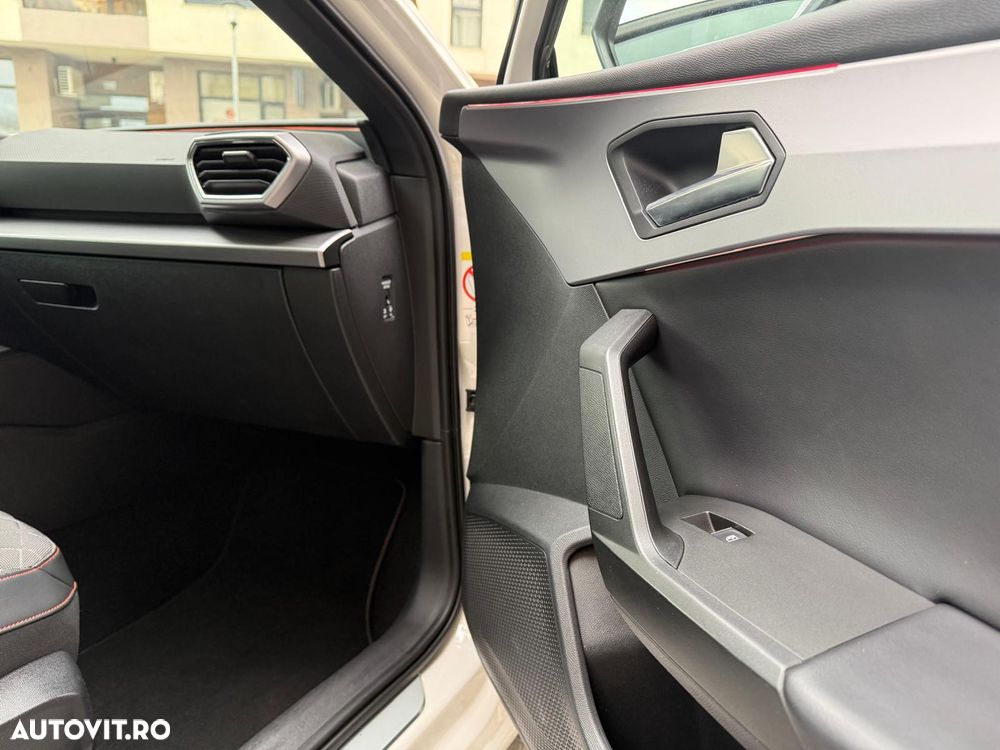 Seat Leon 1.5 e-Hybrid DSG FR - 2