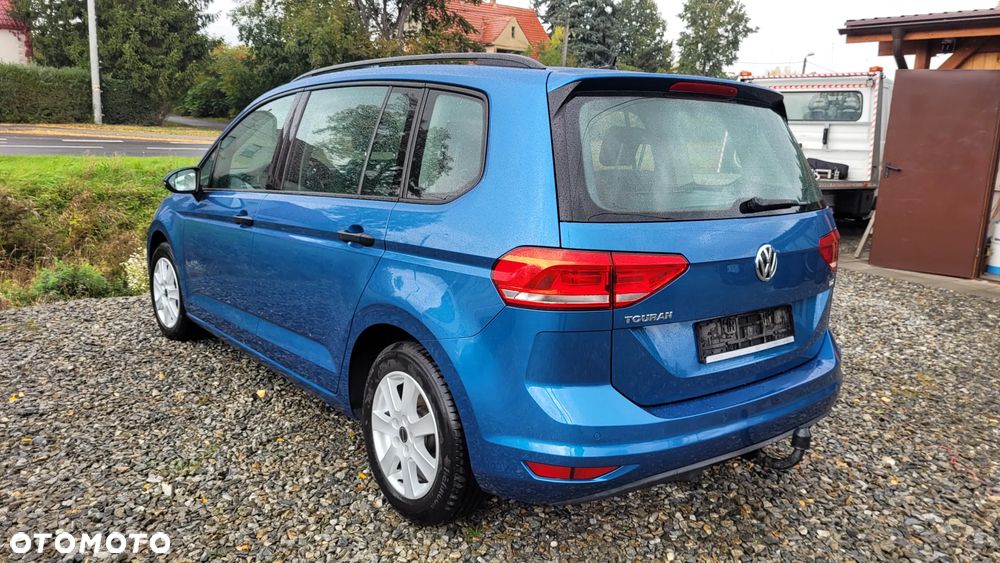 Volkswagen Touran 1.6 TDI SCR BlueMotion Technology Comfortline - 2