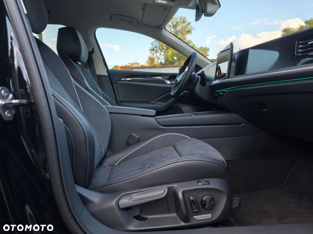 Volkswagen Passat 2.0 TDI SCR Business DSG - 39